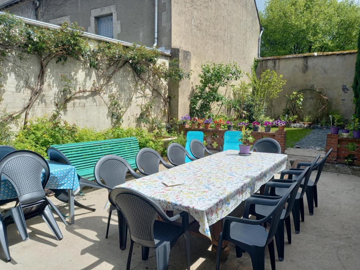 Maison Violette En Berry Aigurande Eksteriør billede
